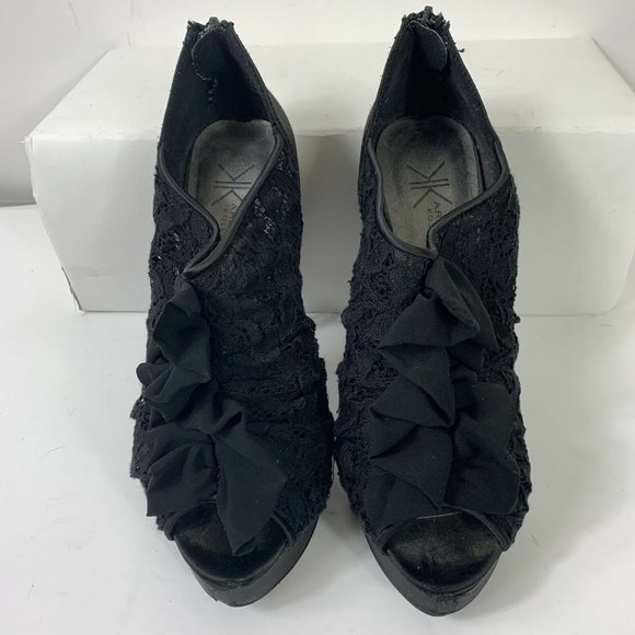 Kardashian Kollection Ruffle Lace Heels Wm Sz 9 - Picture 2 of 7
